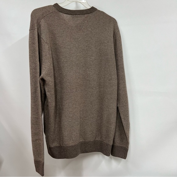 Raffi Men's L/52 wool Cashmere textured coffee V-Neck Sweater NWT - Picture 2 of 13